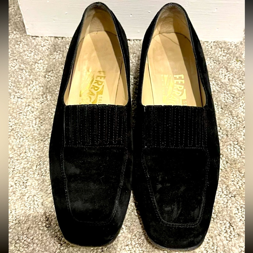 Salvatore Ferragamo Florence Size 5.5 C Black Suede Leather Short Heel